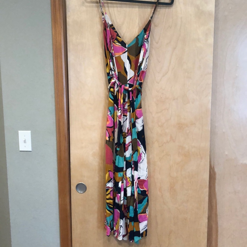 EUC billabong crop jumpsuit